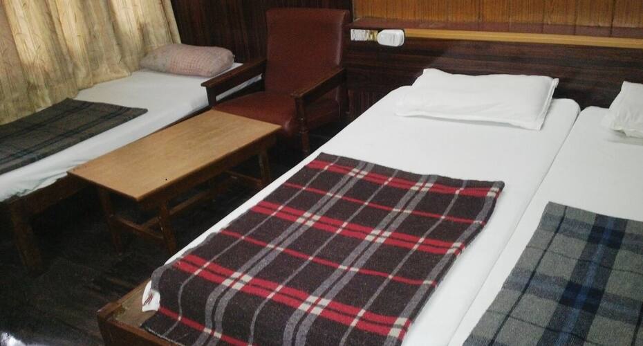 Hotel Rajkamal lodge, Bangalore 5